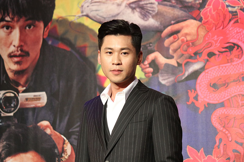 黃迪揚飾演電影導演