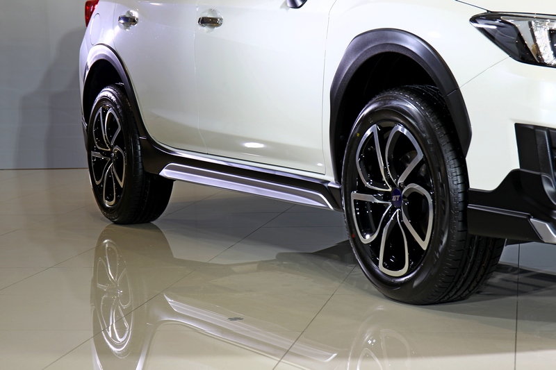 XV GT Edition外觀導入前後下擾流、側裙與GT Edition專屬五幅式18吋輪圈等套件。
