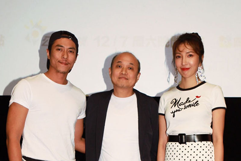 《鏡子森林》總導演鄭文堂(中)與女主角楊謹華(右)、莊凱勛(左)