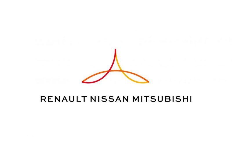 先前FCA幾乎快和Renault合作,但後來FCA則臨時喊停撤回。