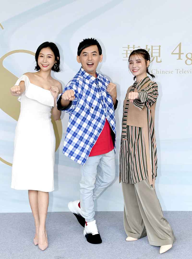 華視48週年台慶(左起)ALBEE、佼佼、宇珊/華視提供