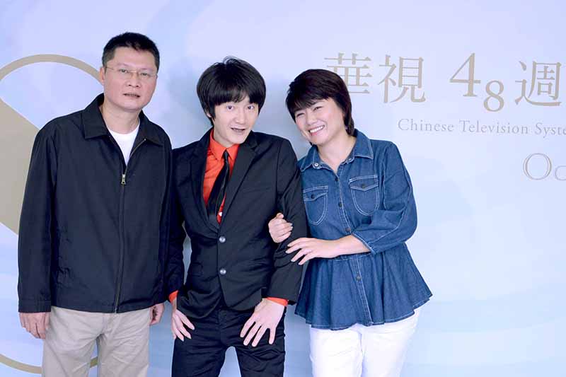 華視48週年台慶(左起)陳長倫、旺福小民;嚴藝文/華視提供