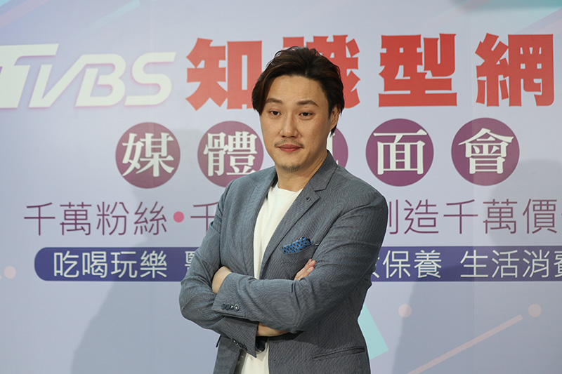 都市玩家錢毅