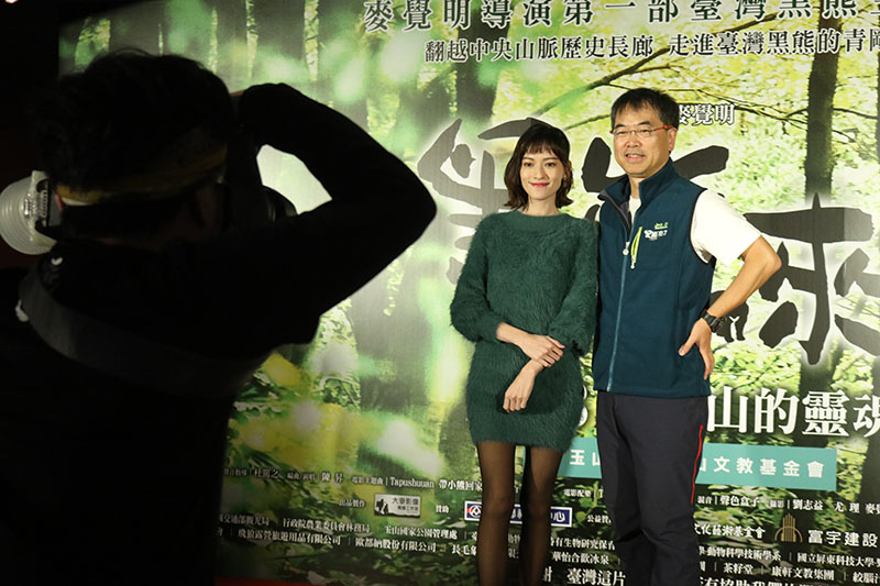(左起)姚以緹、麥覺明導演