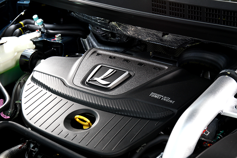 URX動力與U6 GT有所不同為202hp/30.6kgm。