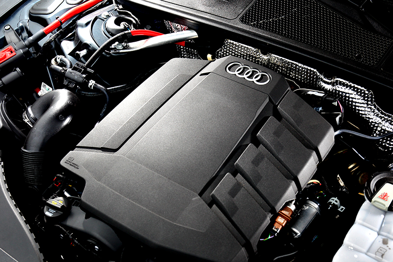 245hp/37.7kgm已足以提供實用且具樂趣的加速表現。