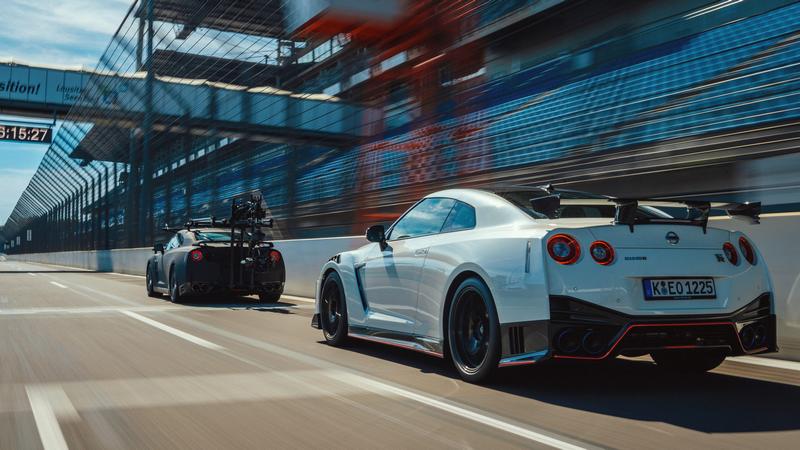 Nissan公布拍攝GT-R Nismo工作車就是GT-R。