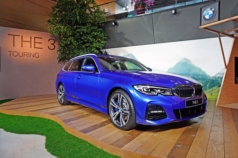 330i Touring M Sport。