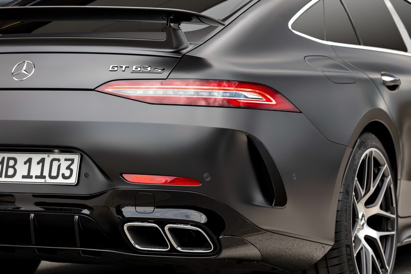 GT63 S與RS 6 Avant都搭載4.0升V8渦輪引擎。