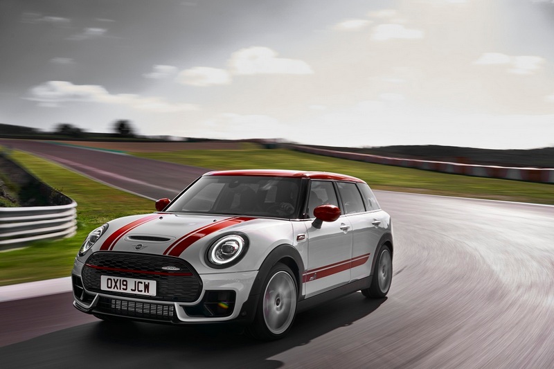Mini John Cooper Works Clubman/Countryman ALL4搭載的2.0升渦輪增引擎,擁有306hp最大馬力。