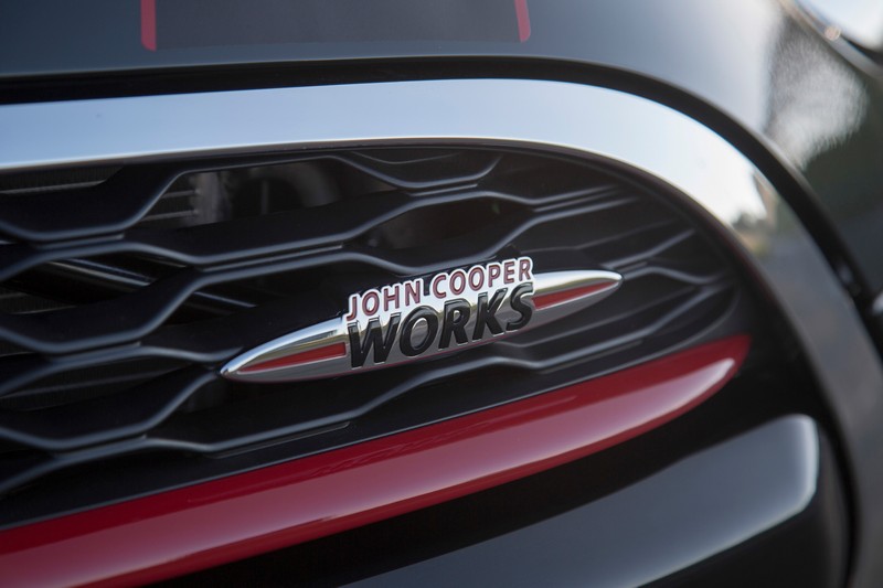  Mini John Cooper Works重回手排懷抱 