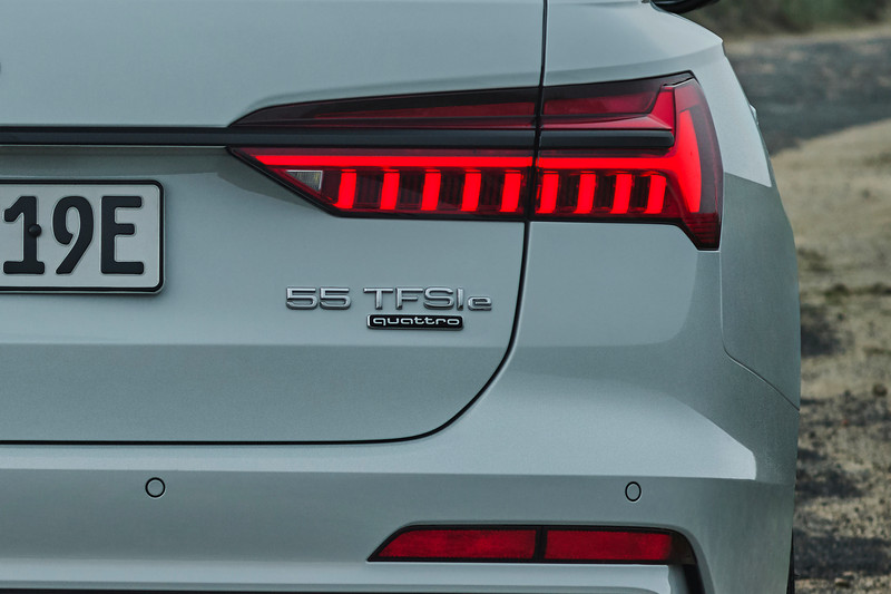 A6 Avant也推出55 TFSI e quattro插電油電車型。