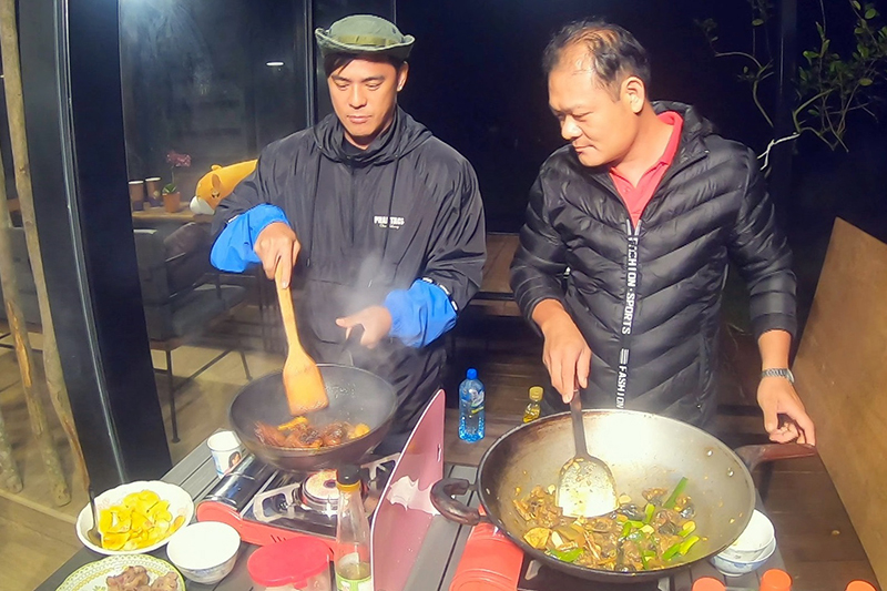 竇智孔過去曾在戲劇中飾演廚師,私下的他對料理也很有一套。