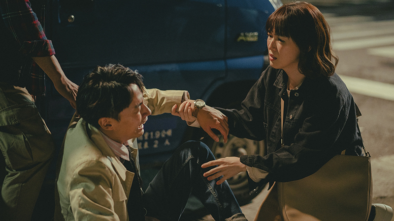 林鶴軒(左)表示,《若是一個人》是他演戲以來,第一次這麼放飛自我的地大哭。