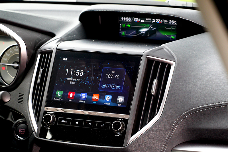 中控系統換上8吋螢幕,也具備支援Android Auto與Apple CarPlay。