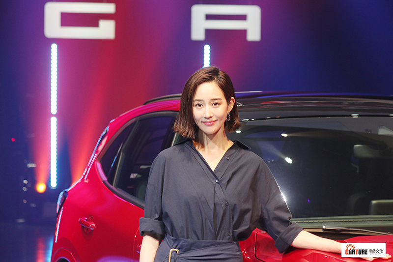 The All-New Ford Kuga代言人張鈞甯於活動現場分享「擇愛車」條件。