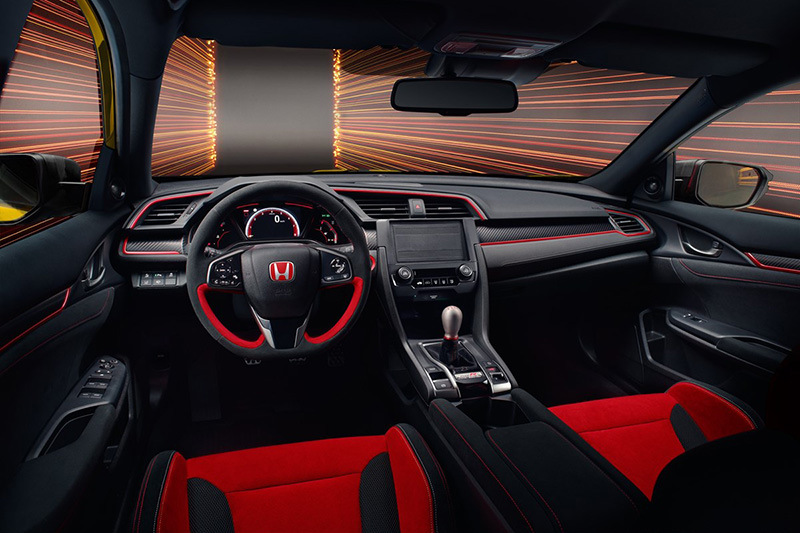 Civic Type R Limited Edition也減少隔音材質,進而達到減輕47公斤車重。