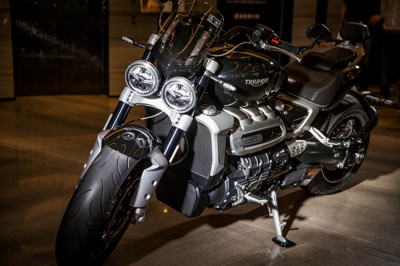Triumph Rocket 3 GT外觀的部分改款後更加精緻運動化。