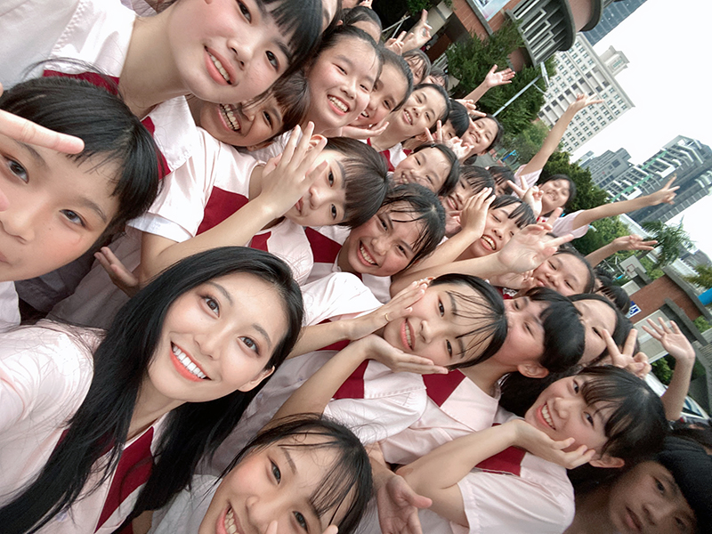 祈錦鈅擔任新北市政府警察局宣導代言人,KUSO 反毒健康操。
