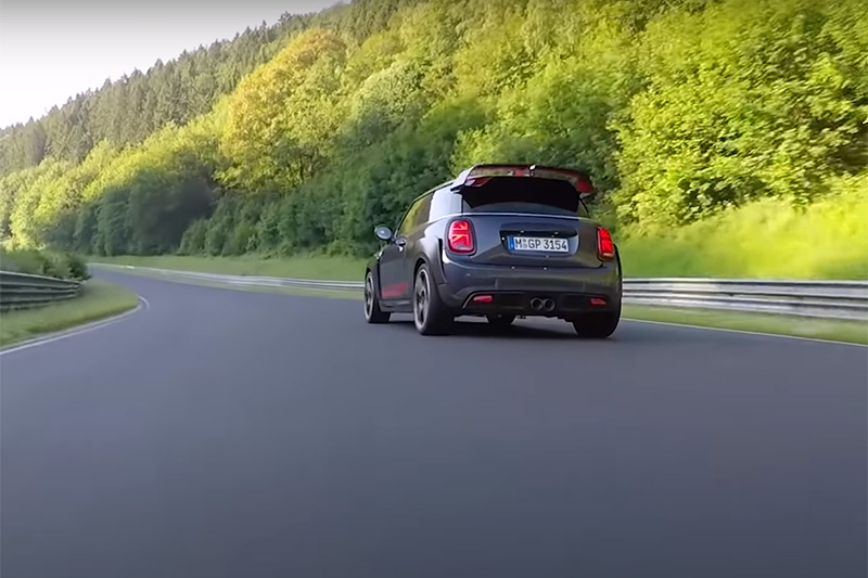  這回不在花園測單圈，SportAuto把Mini John Cooper Works GP帶進紐柏林〈點開看成績吧〉！ 