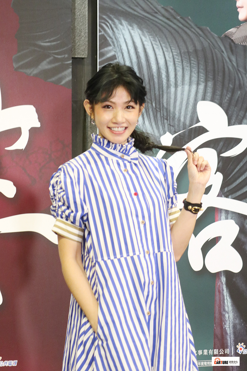 《孟婆客棧》主要演員李千那。