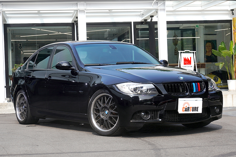 專訪∕李唯楓BMW 325i選配罕見電動腰靠,用鑰匙才有開車的感覺