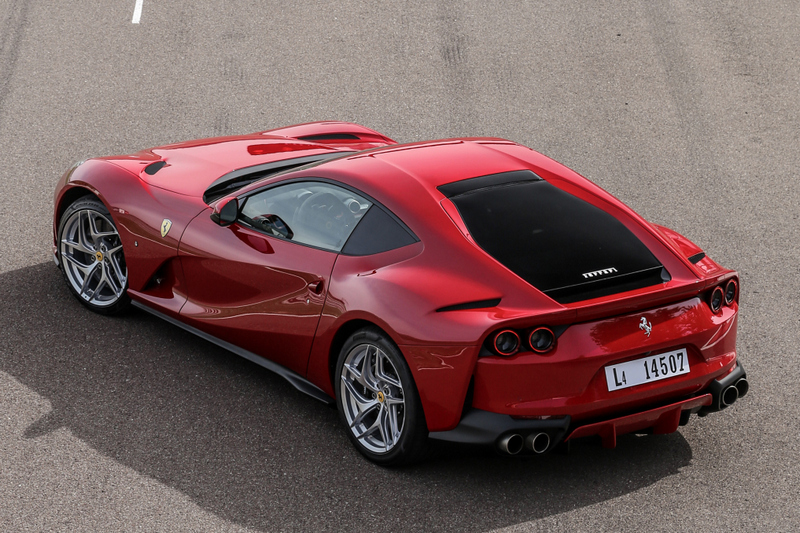 Ferrari宣布於市場召回2018~2020年生產的812 Superfast,原因是今年5月發生兩起後窗脫落事件。