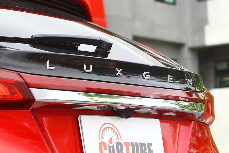 若以加速快感、車格定位或高C/P值面向看,75萬元還真不容易挑到比U6 GT更好的車款。