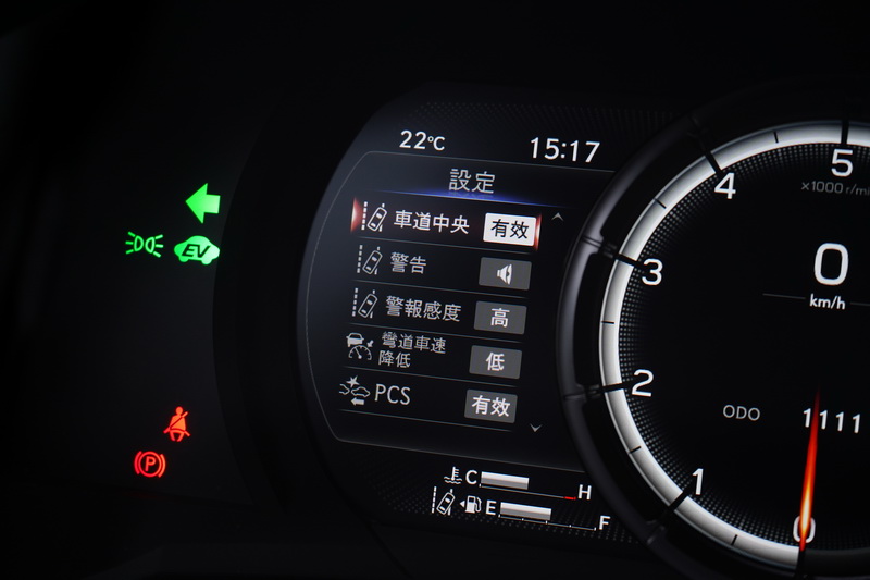 主動安全部分升級為Lexus Safety System+ 2.0，儀表選單中可單獨選擇開啟或關閉