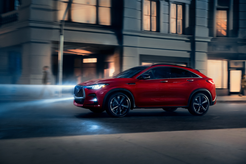 QX55搭載2.0升 VC-Turbo可變壓縮比引擎,具有268hp/38.8kgm輸出。