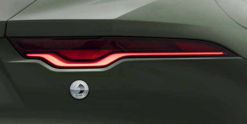 F-Type Heritage 60 Edition採當年E-Type Sherwood Green配色,並附有60週年紀念銘牌。