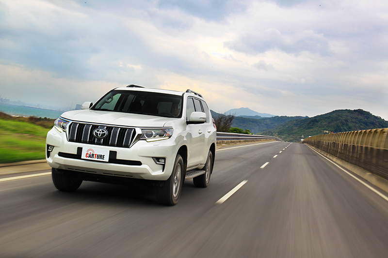 不僅行路反應舒適,標配的TSS系統更讓行車安全萬無一失。