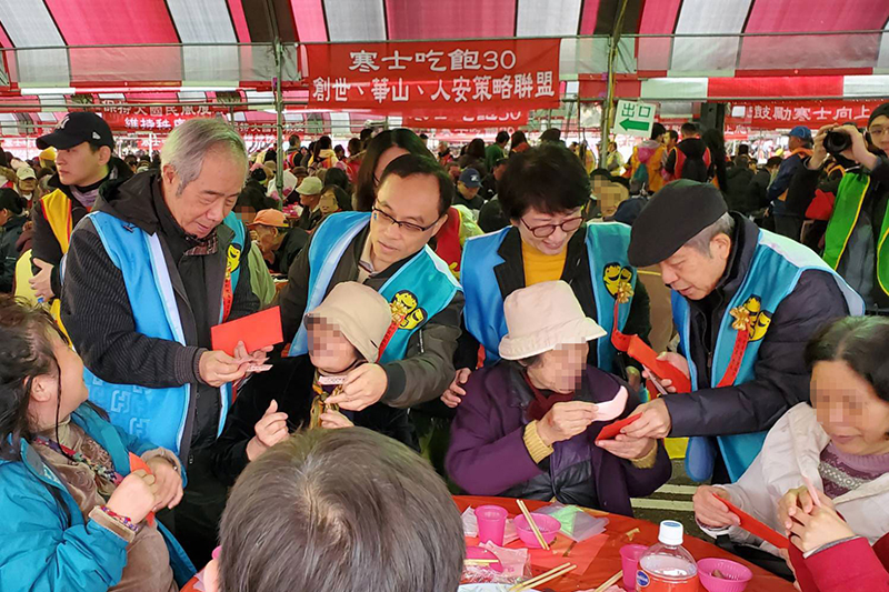 富邦集團助撐舟,捐750萬助植物人。(圖:創世基金會提供)