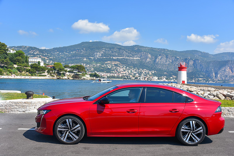 更流線的車身,二代Peugeot 508轉型成四門跑房車。