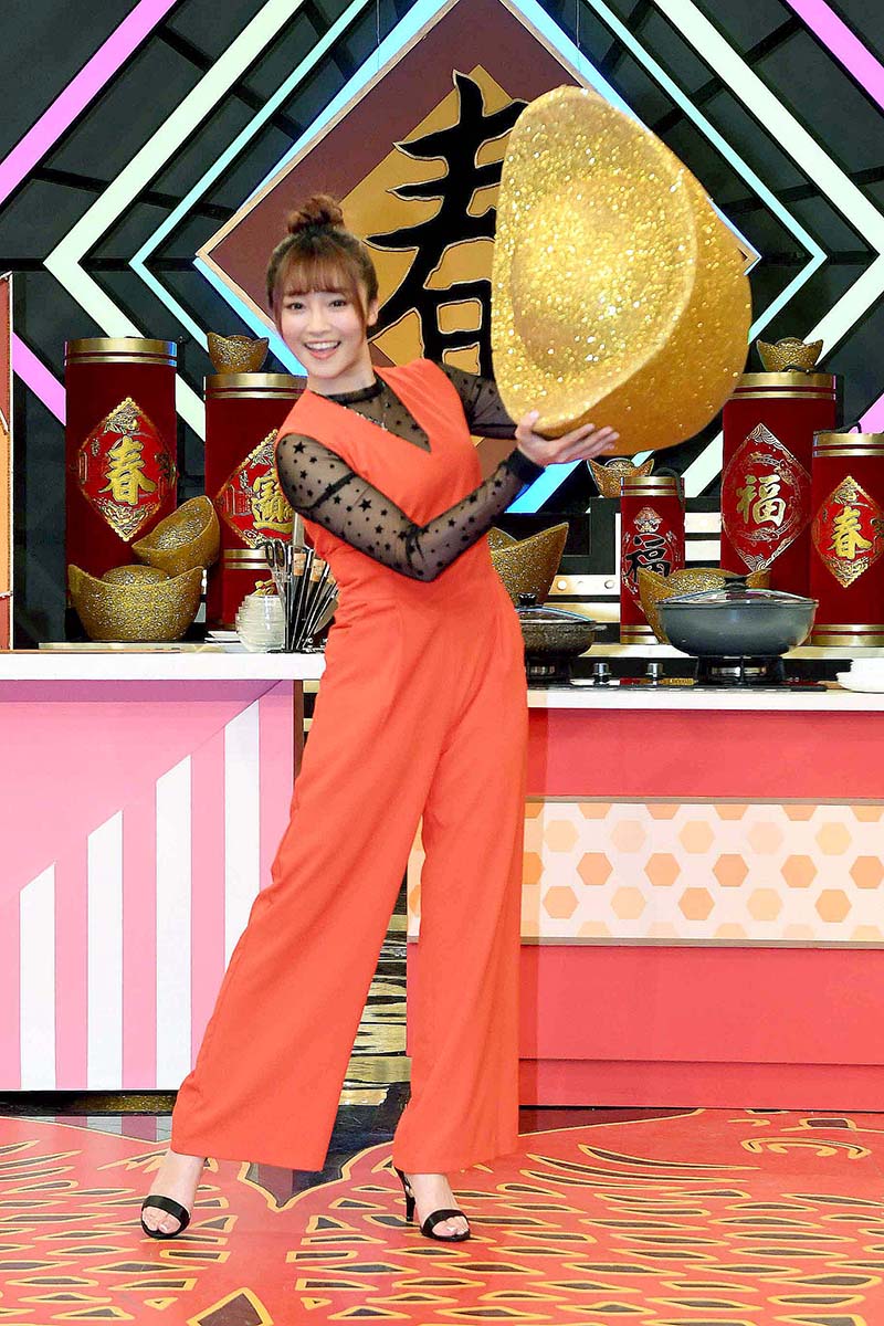 【車勢星聞】《牛兆豐年賀新春-女王當家初一特企》張文綺。(圖:華視提供)