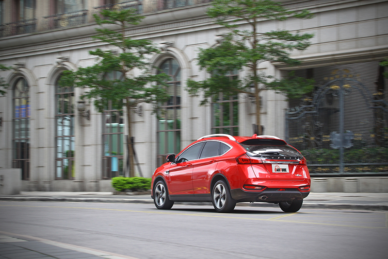 無論由預算角度出發或看上風馳電掣的魅力,在舊換新70萬元內的智遊特仕版發表後U6 GT因而極具吸引力。