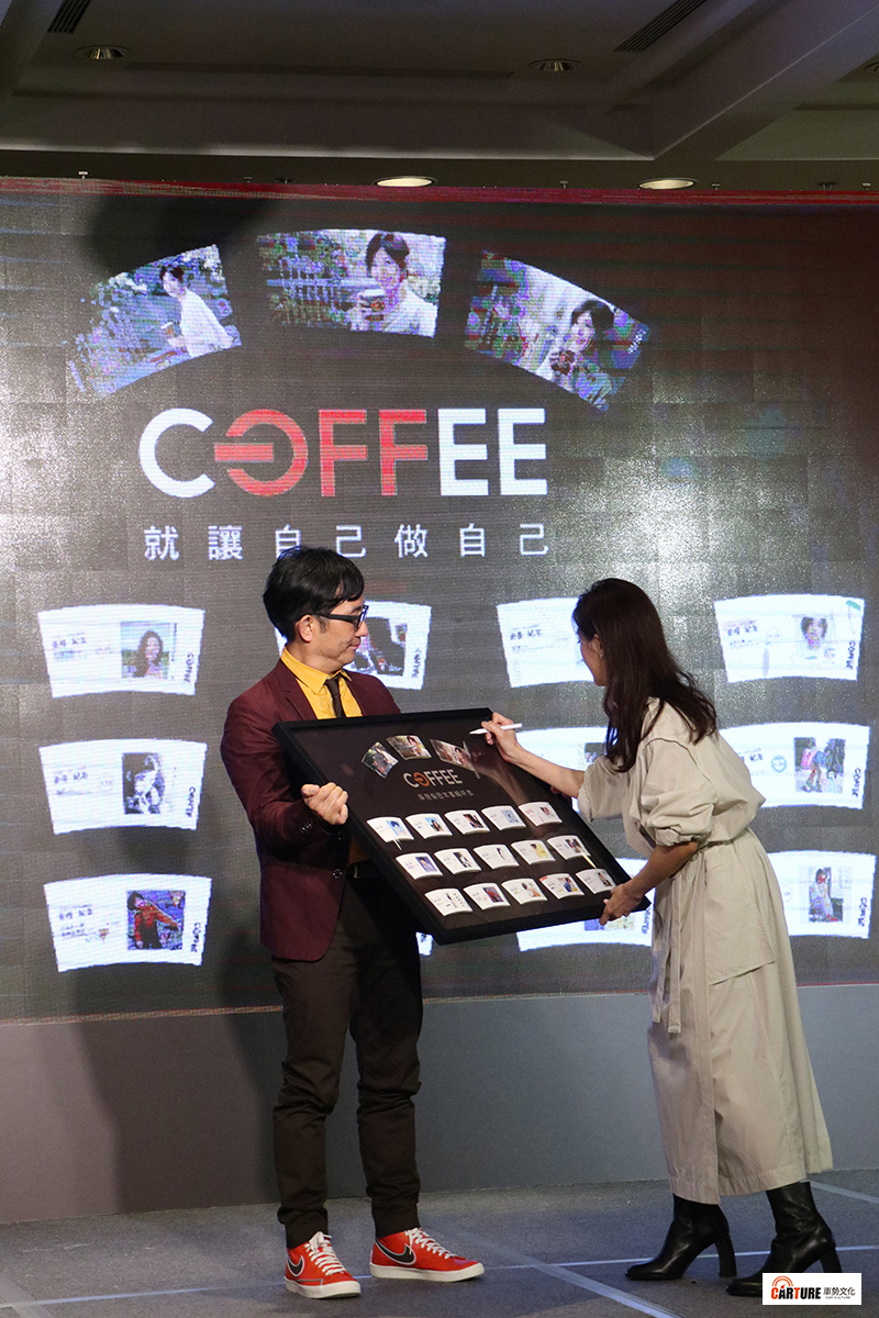 【車勢星聞】蘇慧倫代言全聯Off Coffee,自嘲隔髒、隔熱為大眾服務。