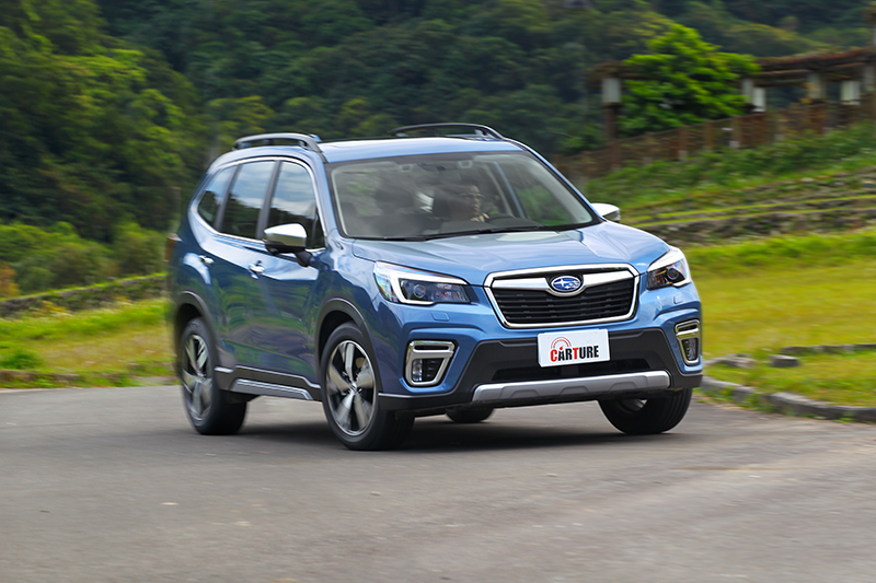 Forester新年式車型增加Driver Monitoring System 智能駕駛警示系統。