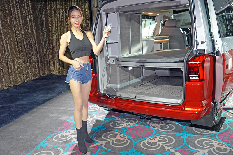 車尾還附有「外接式沖洗裝置」。