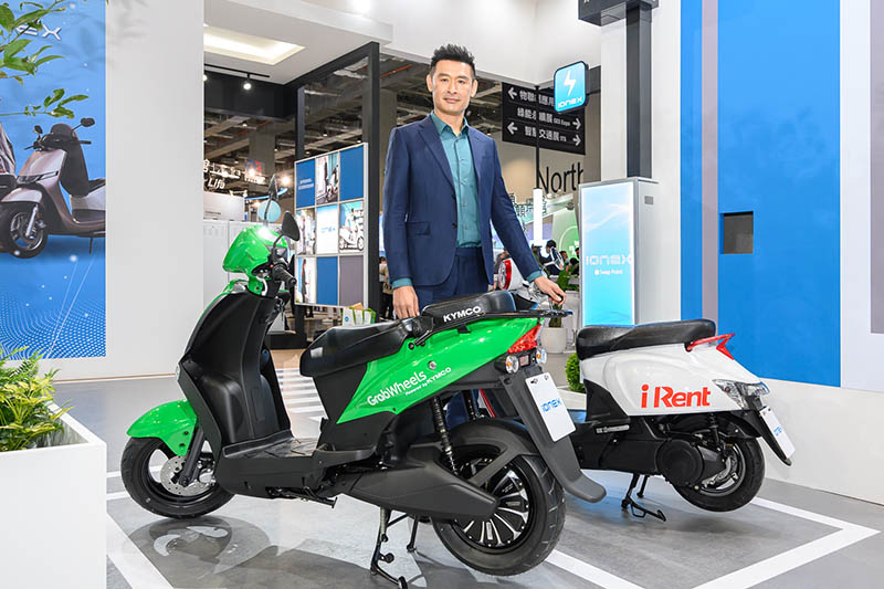 Kymco與全球共享巨擘Grab合作的電動機車以及台灣知名共享業者iRent的首度連袂展出。