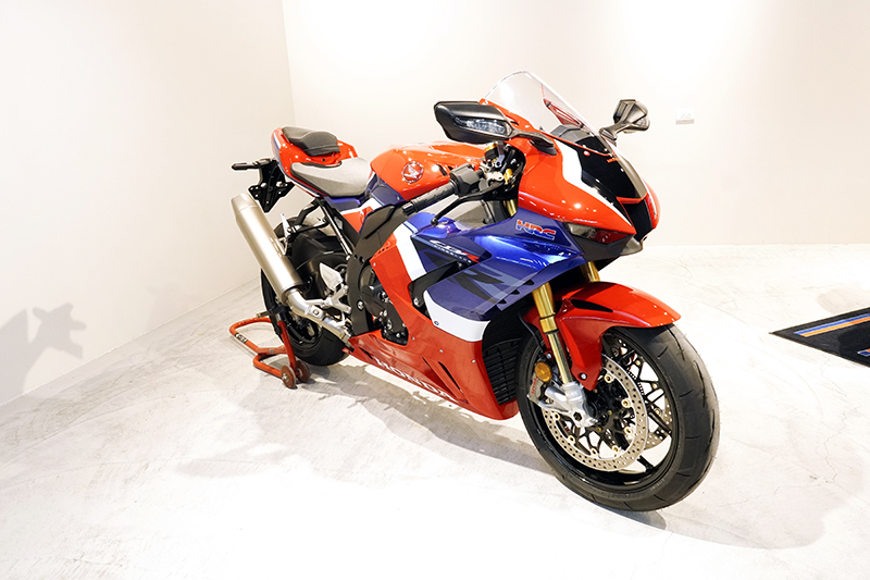 CBR1000RR-R SP。