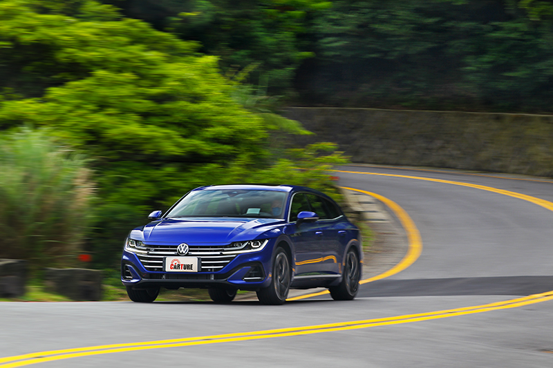 要美型又要動力性能,Arteon Shooting Brake 380 TSI R-Line Performance無疑是該級距最佳選擇。