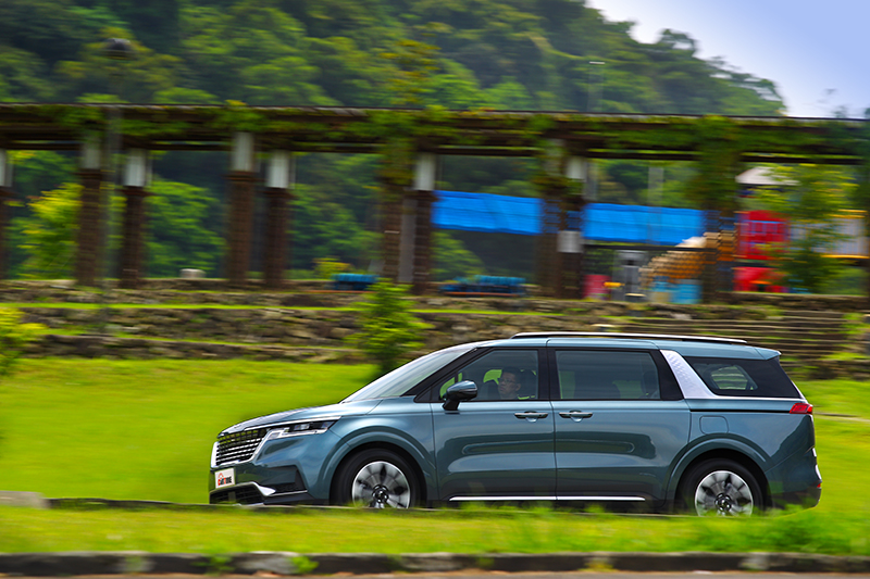 正常操駕Carnival有著舒適穩定的乘坐感受。