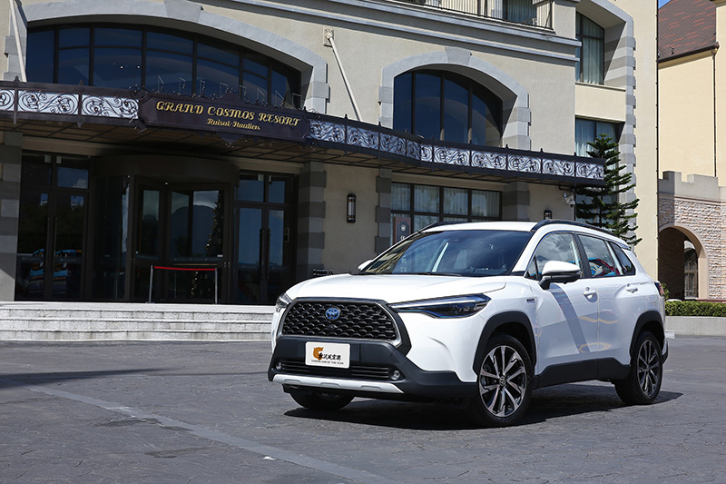 Toyota Corolla Cross獲得眾多網友投票支持,獲選為【2021最佳人氣車款】。