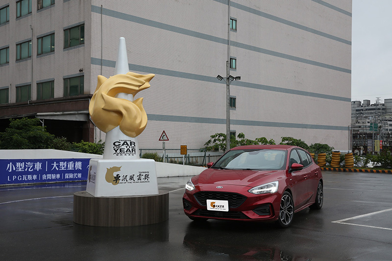 2021最佳國產中型車:Ford Focus。
