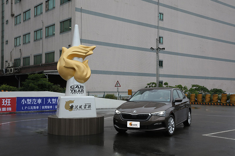 2021最佳進口中型車:Skoda Scala。