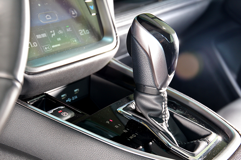 CVT變速系統讓人又愛又恨,擁有平順省油特性但也犧牲動能傳遞表現。