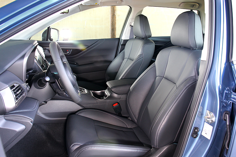 受惠於車身尺碼放大,新Outback前座間也有所提升。