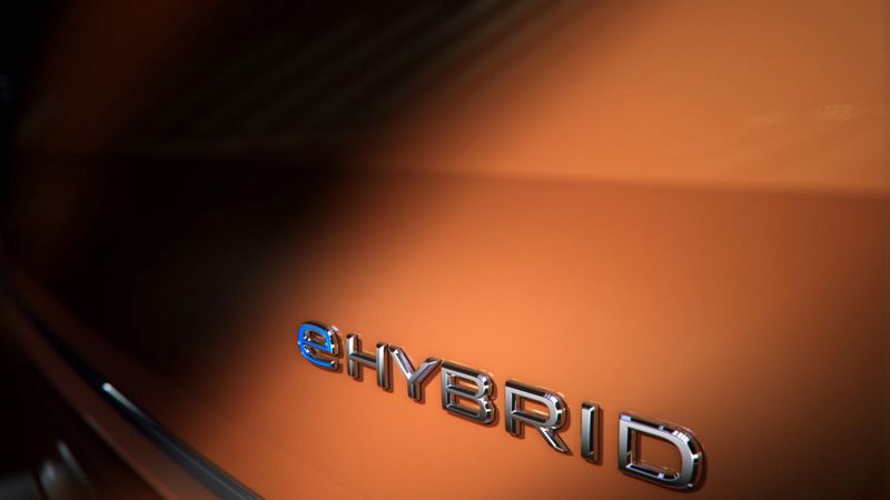 Volkswagen日前釋出T7 Multivan 資訊,確認會搭載eHybrid插電式油電系統。