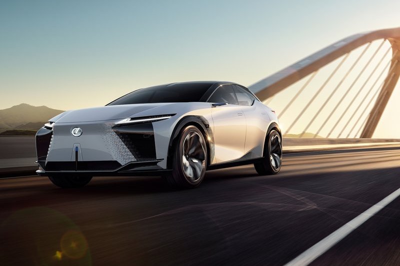 LF-Z Electrified具有536hp動力輸出與600公里行駛里程。